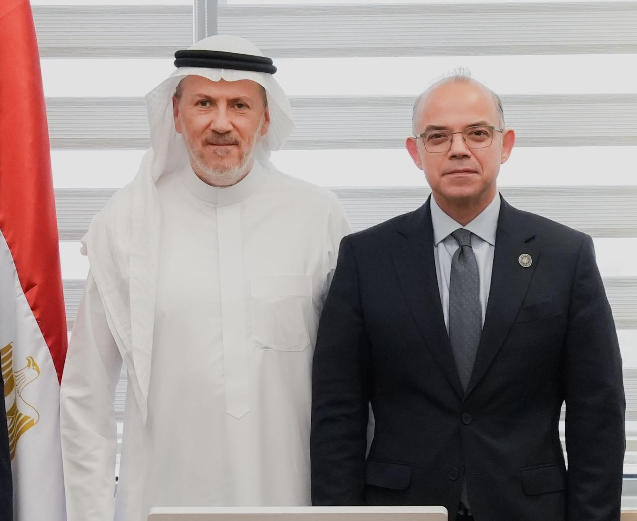 وزير الاستثمار يبحث مع المؤسسة الدولية الإسلامية لتمويل التجارة تعزيز الصادرات وفتح أسواق جديدة | أموال الغد