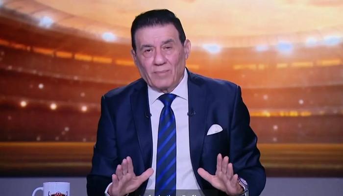 هاجم الأهلي ودافع عن نجم الزمالك.. تصريحات مثيرة لمدحت شلبي