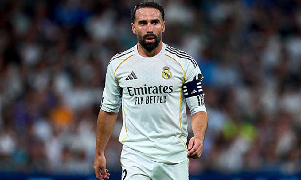 لعنة شارة القيادة مستمرة.. ريال مدريد يعلن رحيل كارباخال