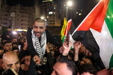 زكريا الزبيدي.. مقاتل جنين يعبر من الأنفاق إلى مركزية حركة فتح
