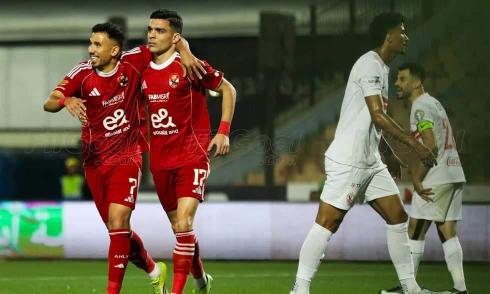 ماذا يحتاج الزمالك وبيراميدز والأهلي للفوز بلقب الدوري المصري.. وماذا يحدث إذا تساوت الـ 3 فرق
