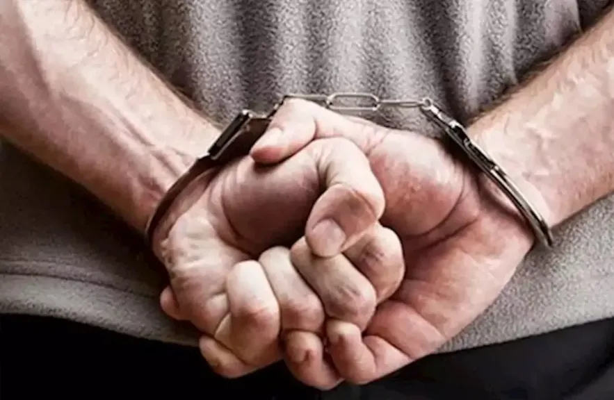 مفاجأة في الهرم.. القبض على شخص تنكر بملابس نسائية ونشر مقاطع خادشة للحياء