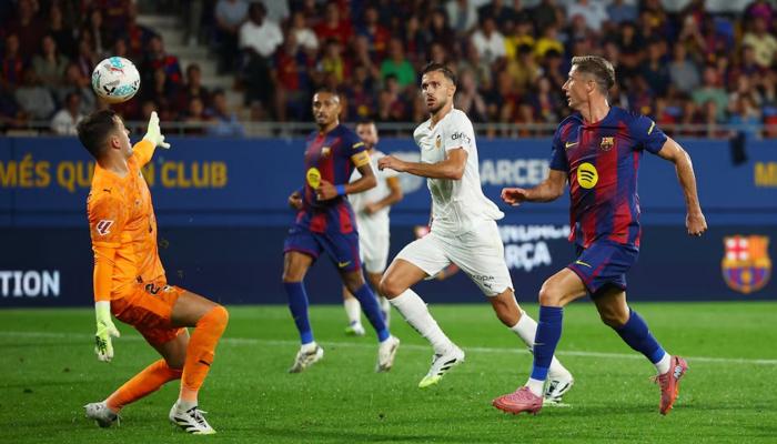 موعد مباراة برشلونة وفالنسيا في الدوري الإسباني 2026 والقنوات الناقلة
