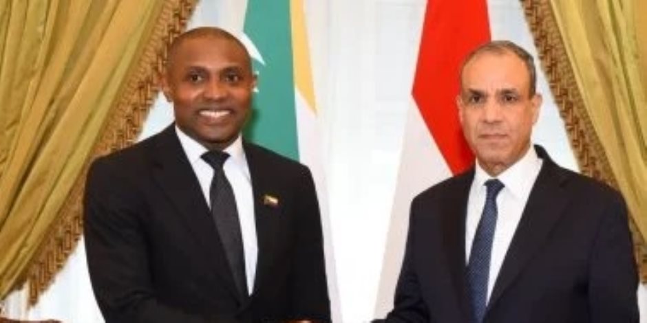 وزير الخارجية يستقبل نظيره القُمري لبحث سبل تعزيز العلاقات الثنائية - صوت الأمة