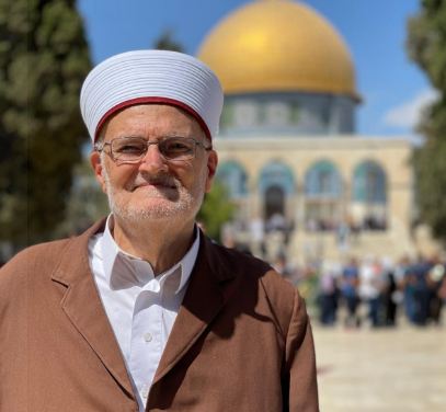 عكرمة صبري يدعو لتحرك عاجل لحماية المسجد الأقصى من انتهاكات الاحتلال