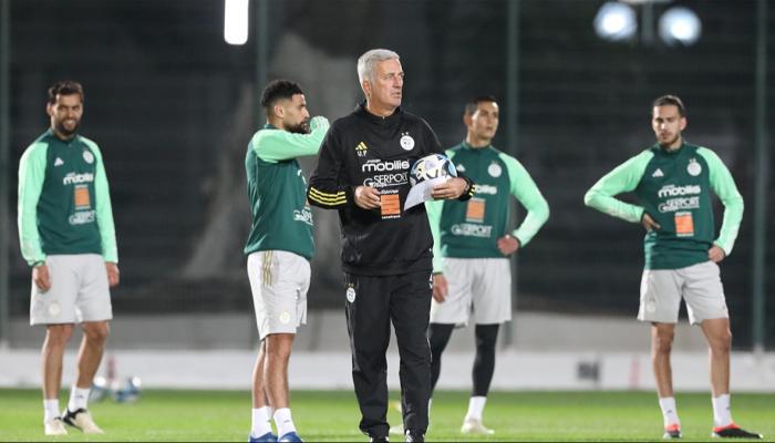 اسم مفاجئ في بداية معسكر منتخب الجزائر المونديالي