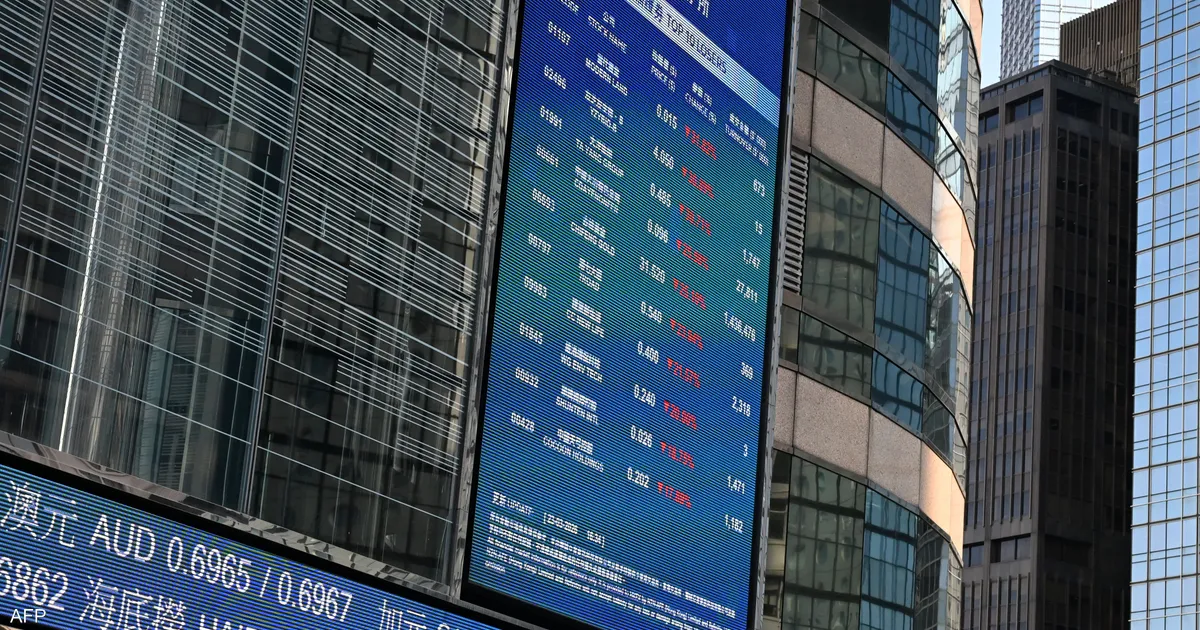 ملياردير صيني يفقد 1.7 مليار دولار بعد يوم واحد من الحملة الصينية على شركات تداول الأوراق المالية