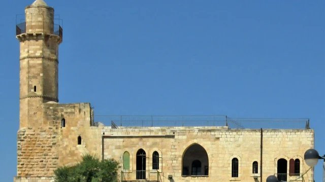 محافظة القدس تحذر من أخطر تهويد لمسجد النبي صموئيل