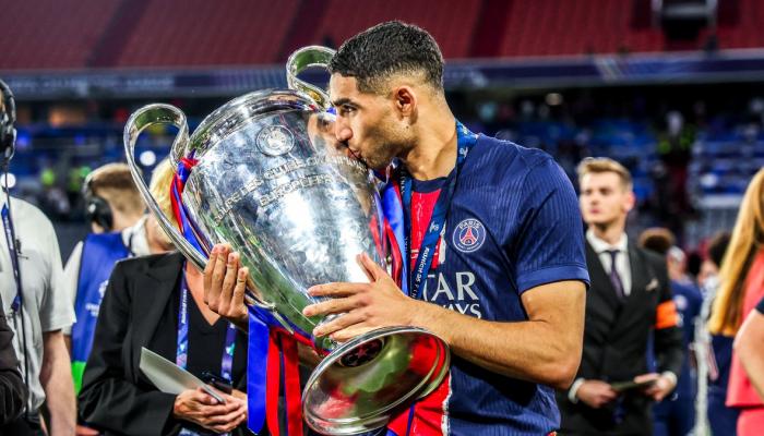 أشرف حكيمي يعتلي قمة أفريقيا في دوري أبطال أوروبا