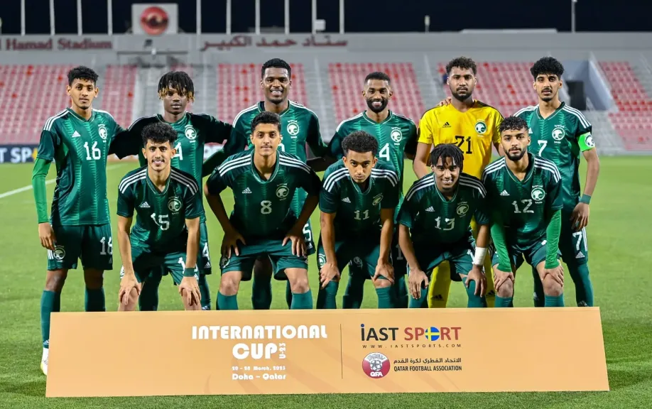 شاهد مجانًا.. القنوات الناقلة لمباراة السعودية ضد الصين في الجولة الأولي ببطولة تولون الدولية