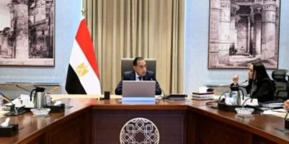 رئيس الوزراء يتابع جهود حوكمة منظومات الدعم والحماية الاجتماعية - صوت الأمة