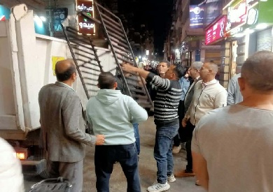 محافظ المنوفية: تكثيف حملات إزالة الإشغالات ورفع 35 حالة إشغال متحرك بمنوف