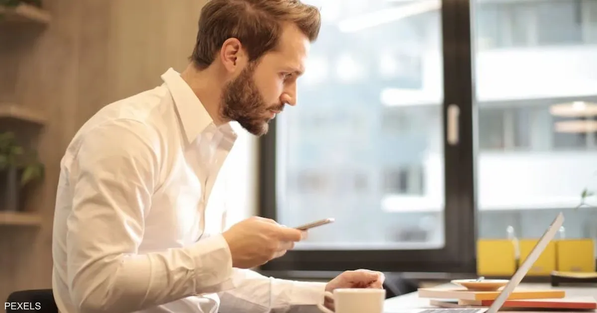 أمراض خطيرة.. أبحاث تكشف مخاطر الجلوس لفترة طويلة