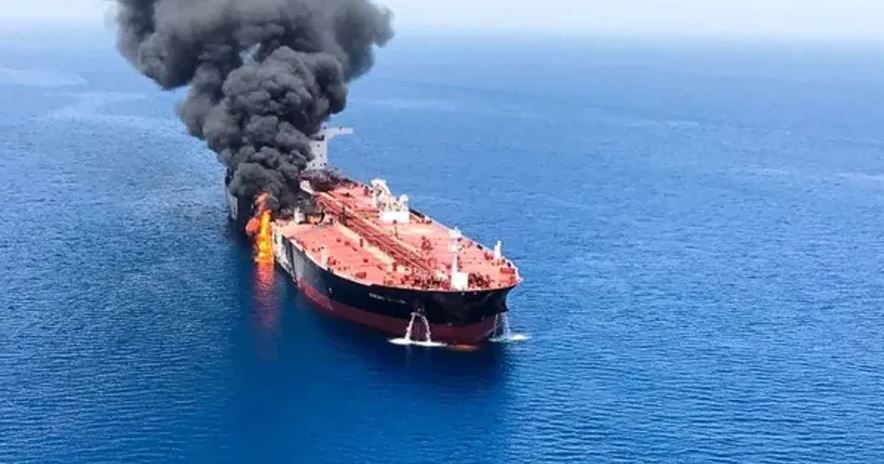 هيئة بحرية: حريق في ناقلة قبالة عُمان وفقدان فردين من الطاقم