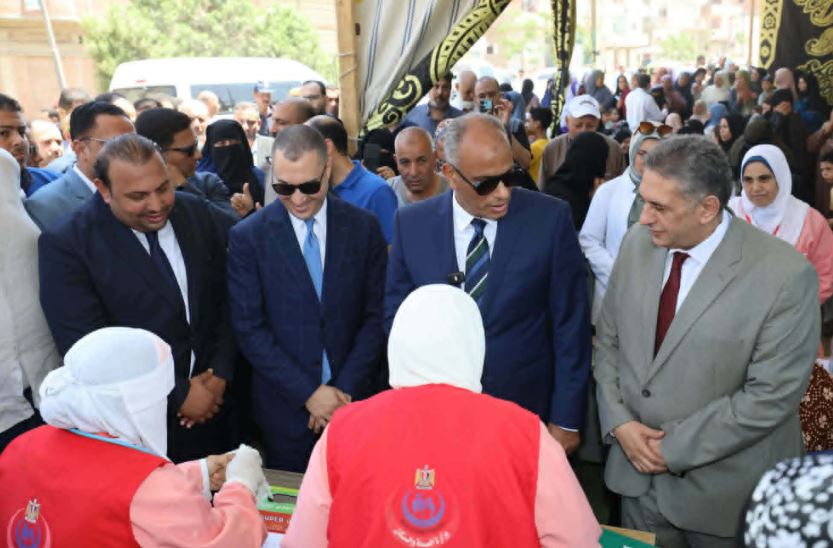 محافظ كفر الشيخ يوجه بتقديم الدعم اللازم لإنجاح القافلة الطبية المجانية بقرية شباس عمير