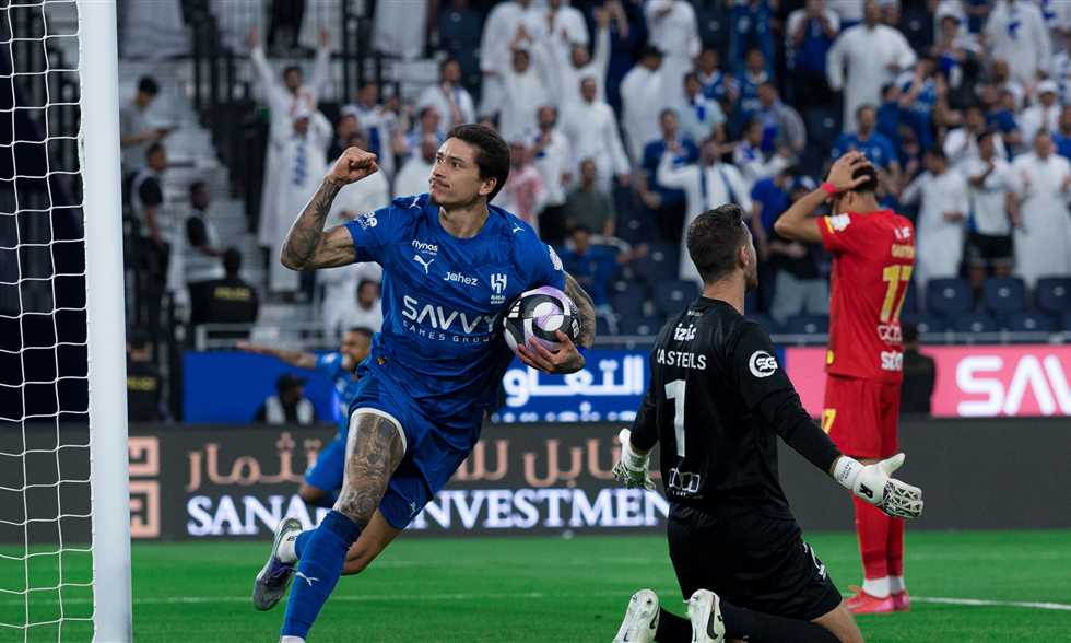 موندو ديبورتيفو: نونيز يدخل حسابات برشلونة مع اقترابه من الرحيل عن الهلال
