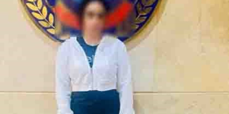 ضبط صانعة محتوى نشرت مقاطع خادشة للحياء تتنافى مع القيم المجتمعية - صوت الأمة