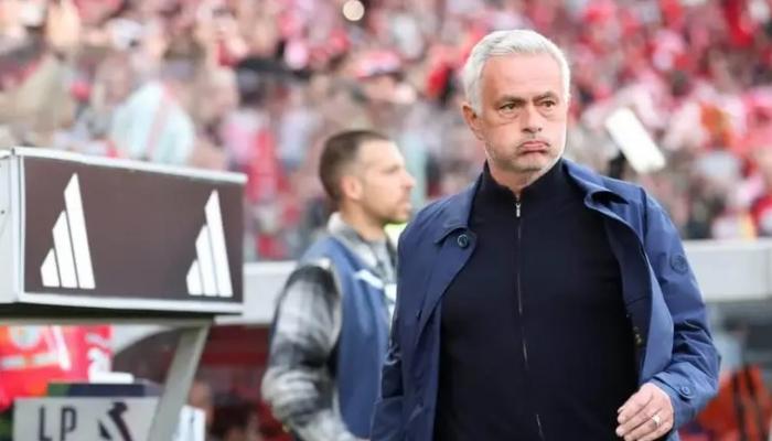 التكلفة تتضاعف.. صدمة جديدة لريال مدريد في ملف مورينيو