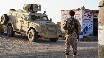 اليمن: مقتل ضابط بمواجهات ضد الحوثيين في تعز