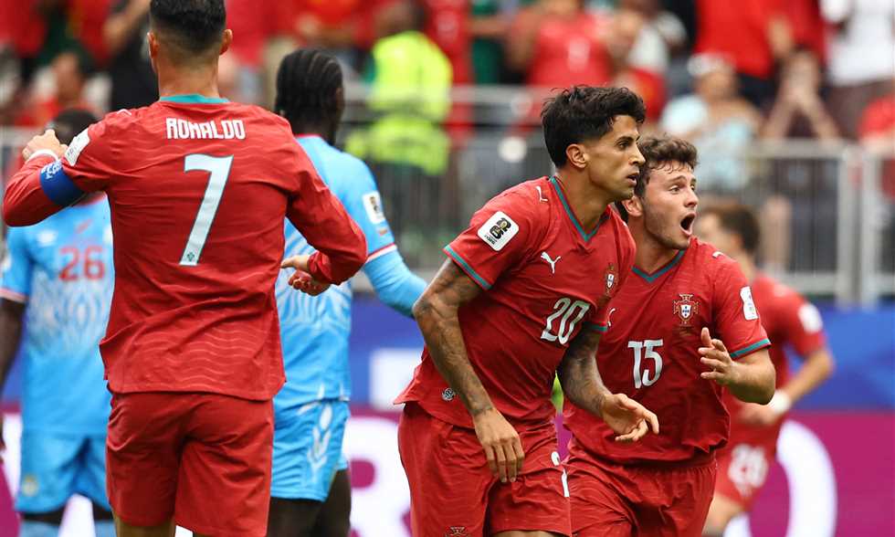 تشكيل كأس العالم - رونالدو وفيليكس في هجوم البرتغال.. وخوسانوف يقود دفاع أوزبكستان