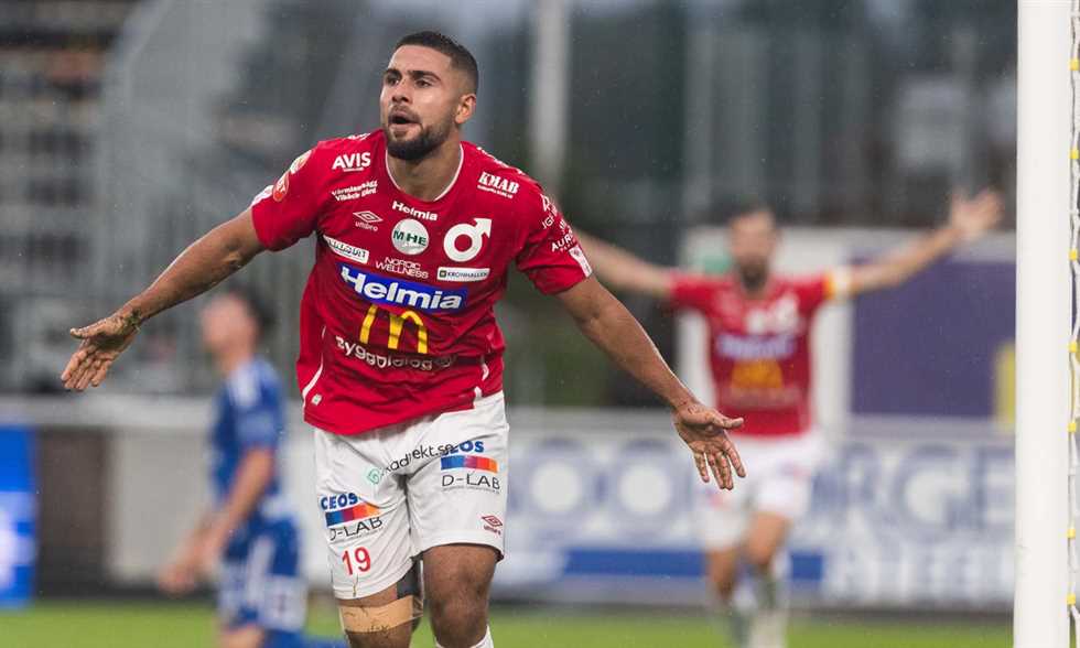 خبر في الجول - اتفاق مبدئي بين الزمالك وعمر فرج على تسوية مستحقاته