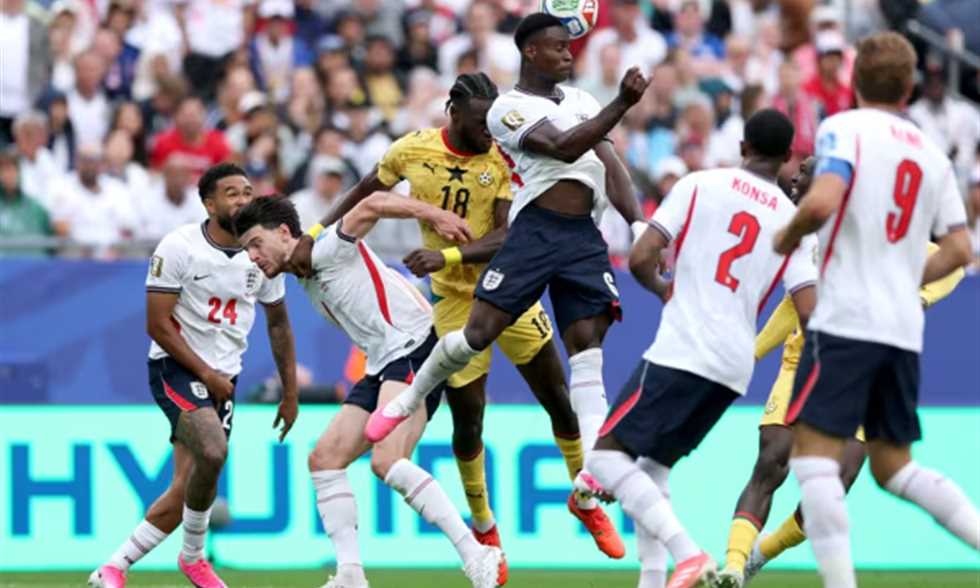 تشكيل كأس العالم - ساكا أساسي لأول مرة مع إنجلترا.. وخماسي في دفاع بنما