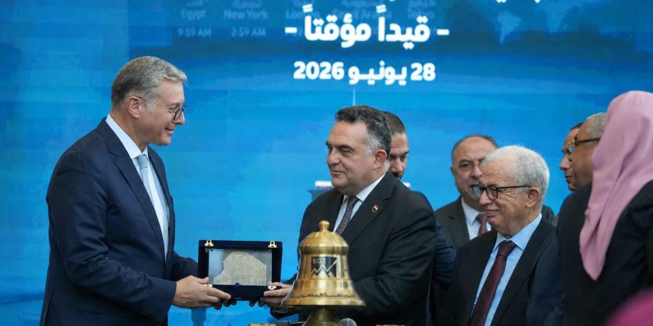 وزير البترول والثروة المعدنية يعلن انطلاق المرحلة الأولى لطرح شركات القطاع بالبورصة المصرية - صوت الأمة