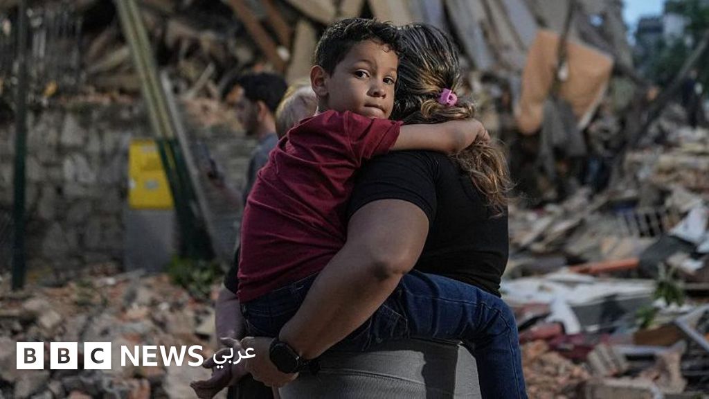 زلزالا فنزويلا: عمليات الإنقاذ تتواصل وحصيلة القتلى مرشحة للارتفاع - BBC News عربي
