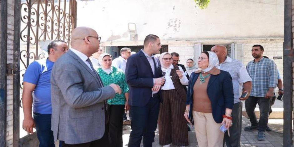 نائب وزير الصحة يتفقد منشآت صحية بالإسكندرية استعداداً لموسم الصيف - صوت الأمة