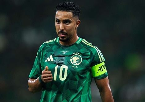 الدوسري يحمل آمال السعودية في تحقيق إنجاز جديد بكأس العالم