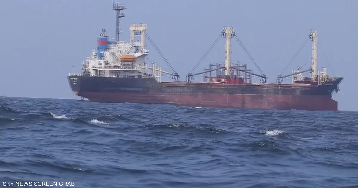 "طائرة وفدية 2.25 مليون دولار".. شرط يؤخر الإفراج عن البحارة المصريين
