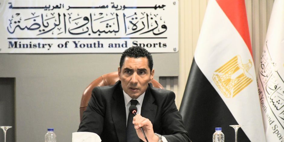 لمناقشة ملف مديونيات المرافق.. وزير الشباب والرياضة يعقد اجتماعًا مع الأندية وممثلي الجهات المعنية - صوت الأمة