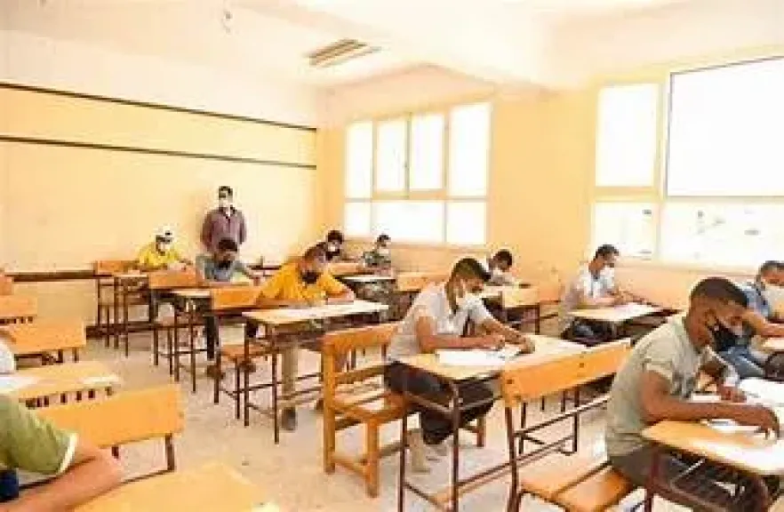 امتحانات الثانوية العامة 2026: طلاب شعبة الرياضيات يؤدون اختبار الرياضيات البحتة غدًا