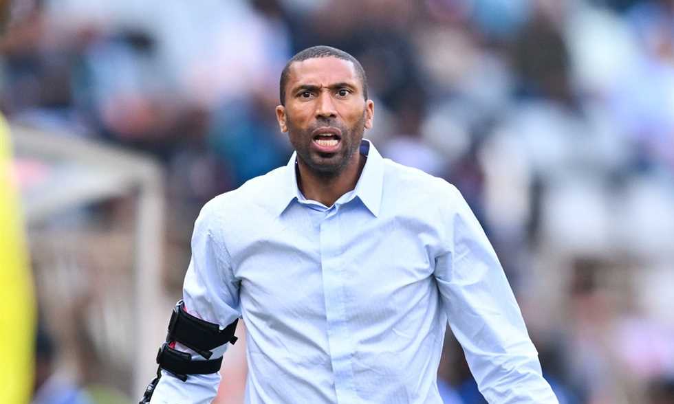 أورلاندو بايرتس ينفي اقتراب وادو من تدريب الزمالك