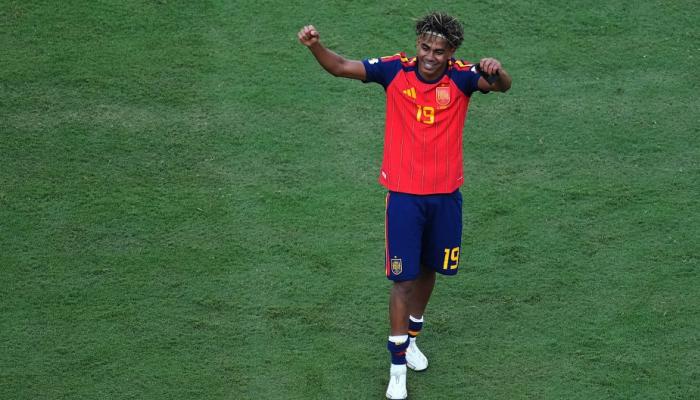 من اليورو إلى كأس العالم.. لامين يامال أسطورة قبل الـ20
