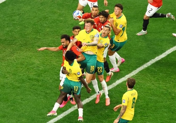 محمد هاني يحقق رقما سلبيا في تاريخ كأس العالم بمباراة مصر وأستراليا