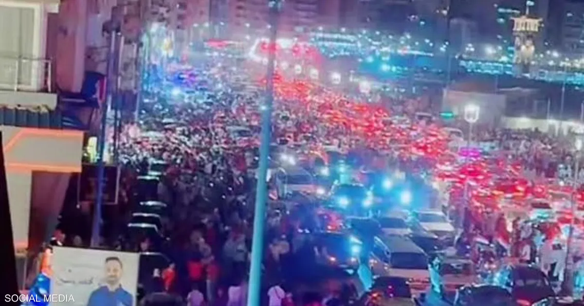 غزة تشارك المصريين فرحتهم.. احتفالات بإنجاز الفراعنة في المونديال