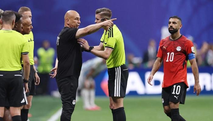 كأس العالم 2026.. الفيفا يدرس طلب مصر بشأن &laquo;حكم الأرجنتين&raquo;
